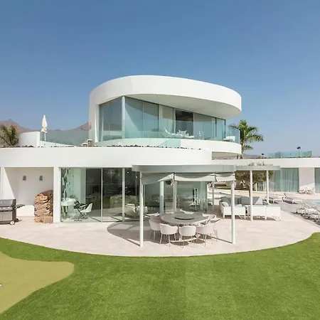 Villa Equilibrium *